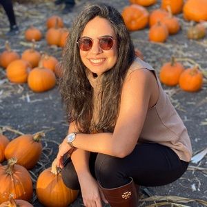 Meet your Posher, Anshika